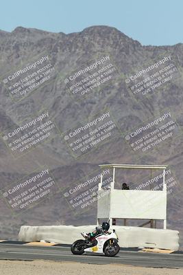 media/Oct-04-2025-CVMA (Sat) [[408bcdd6e4]]/Race 5-Amateur Formula Middleweight/